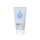 Essential Clarifying Face Scrub